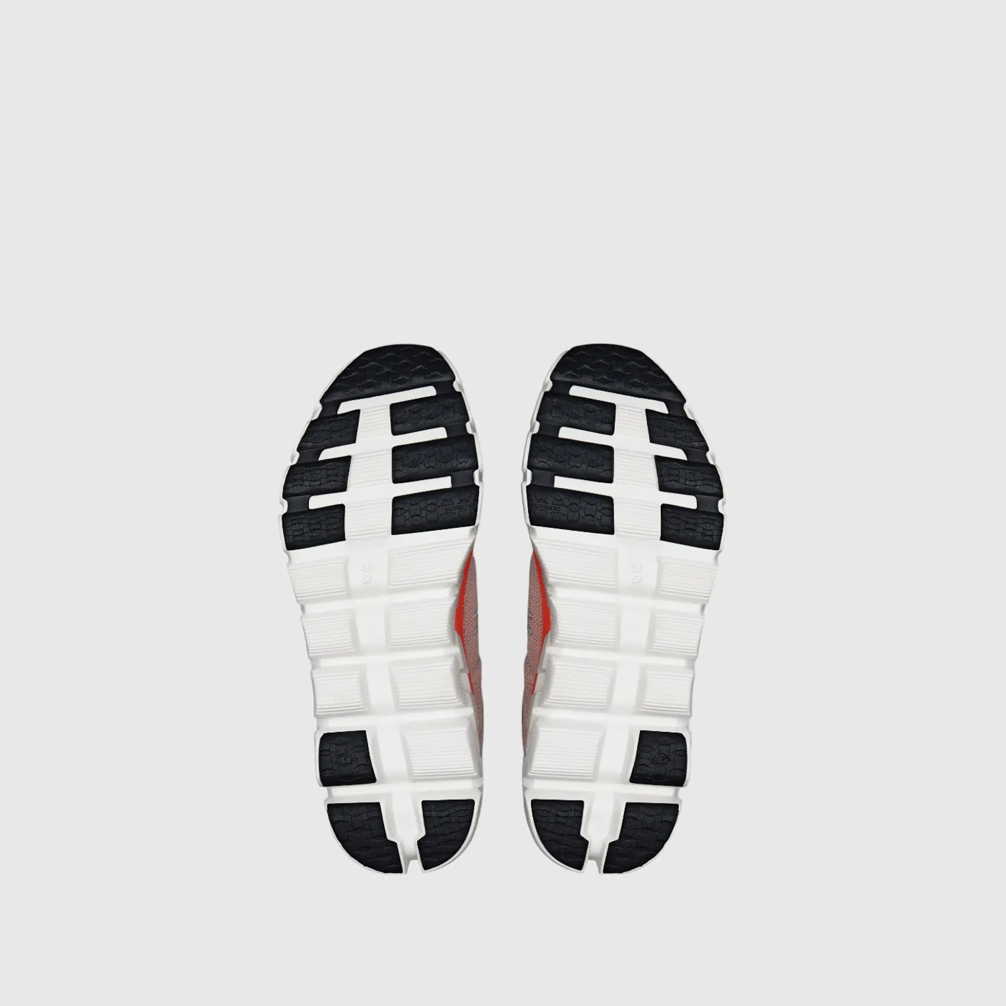 On Men's Cloud Flow 4 Quartz Flame